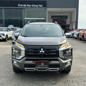 xpander cross 2022 nâu