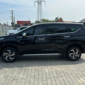 xpander premium 2024 đen