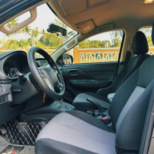 triton 4x2 at 2023 xám